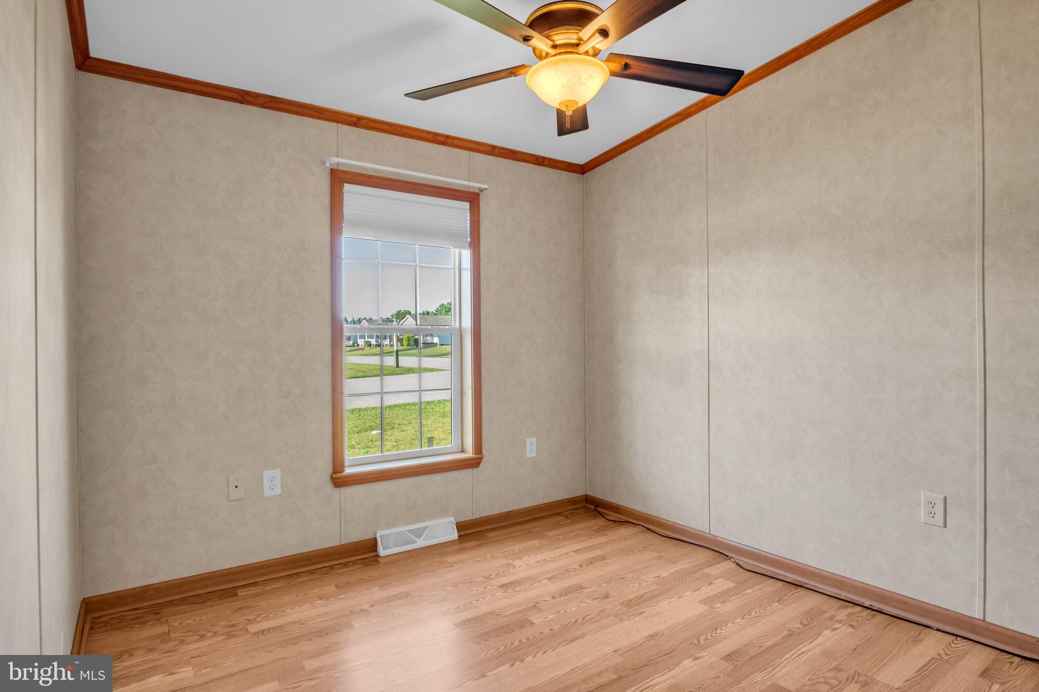 CREEK VIEW 55+ COMMUNITY - Residential