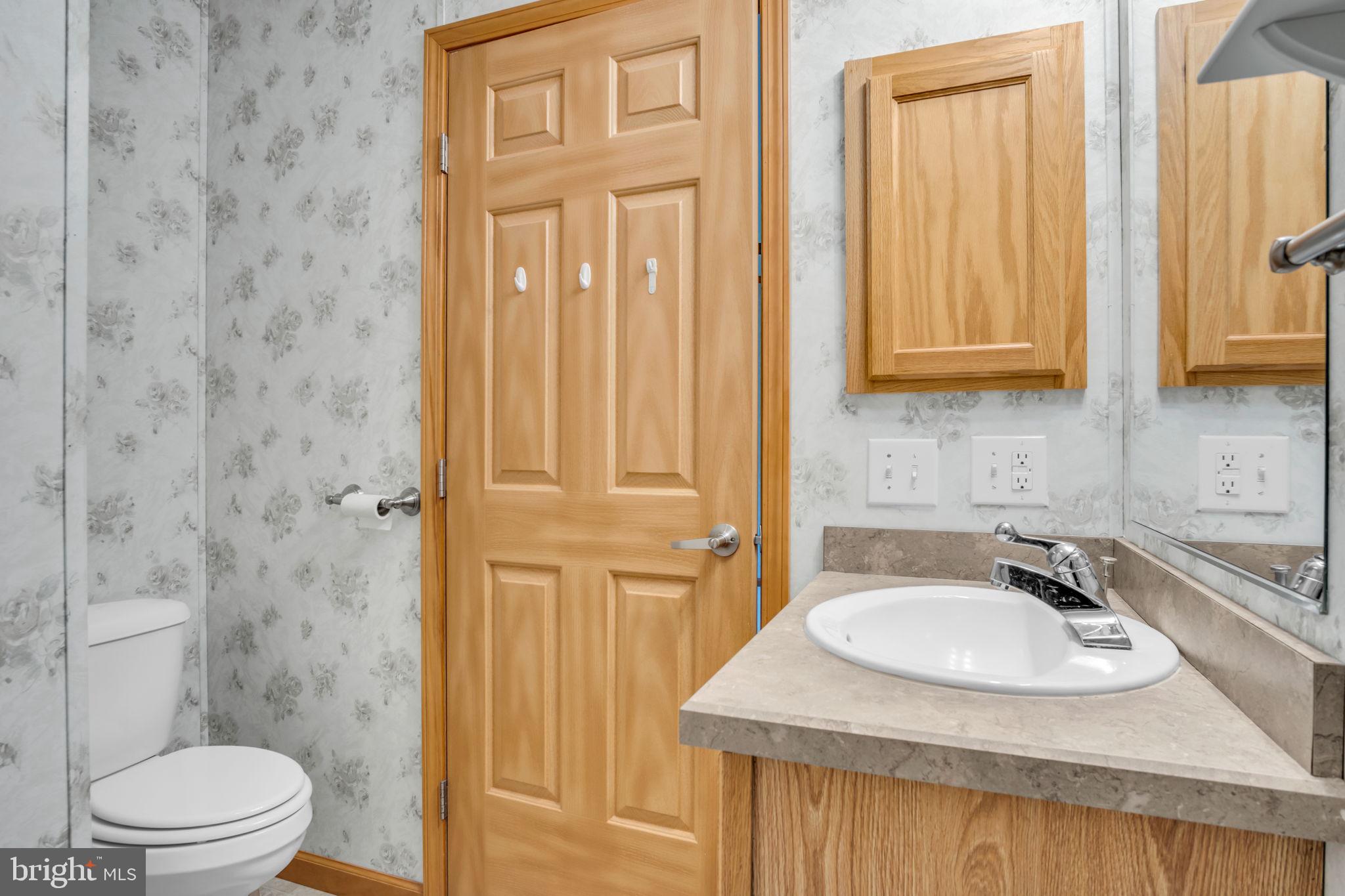 CREEK VIEW 55+ COMMUNITY - Residential