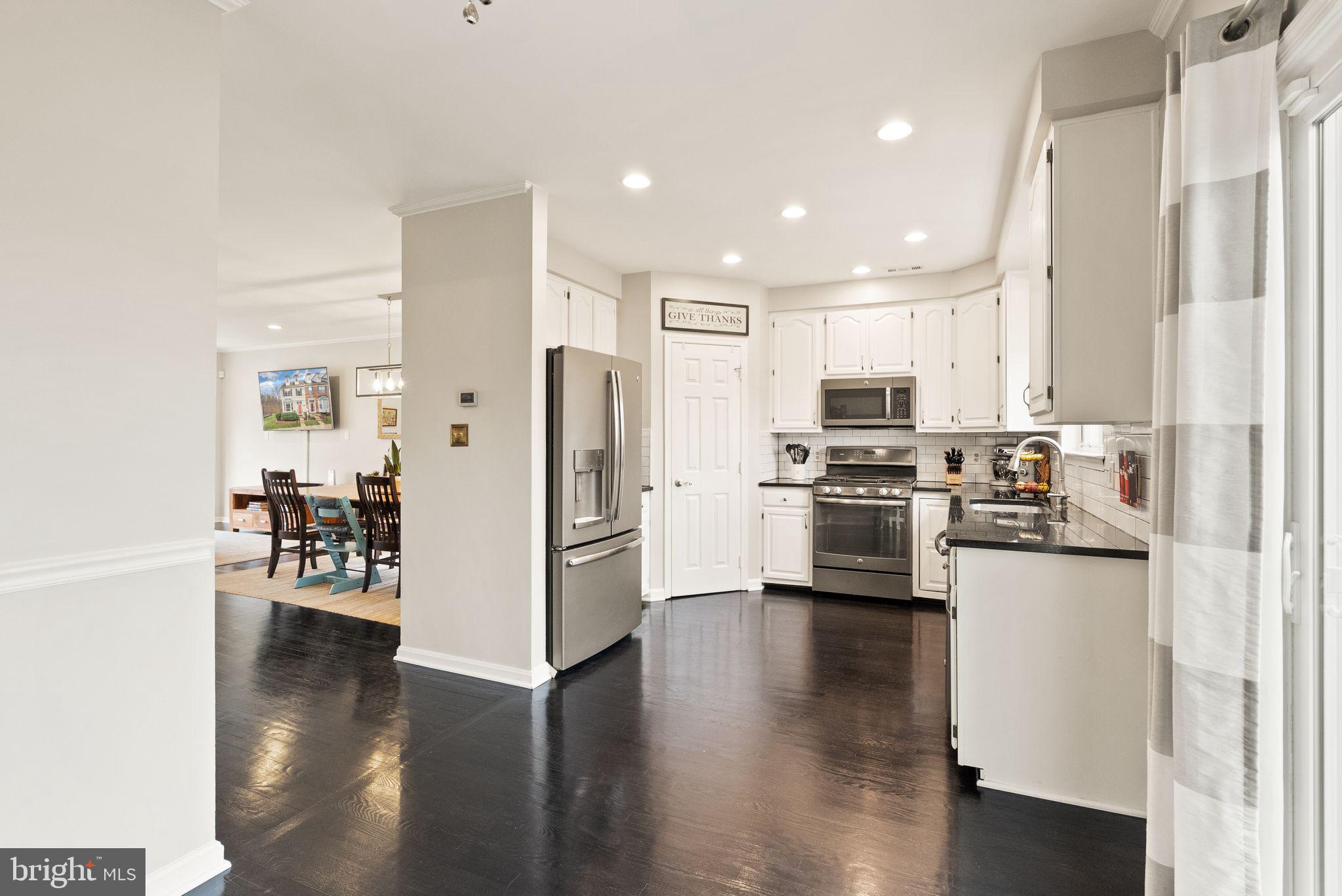 TURNBERRY MEWS - Residential