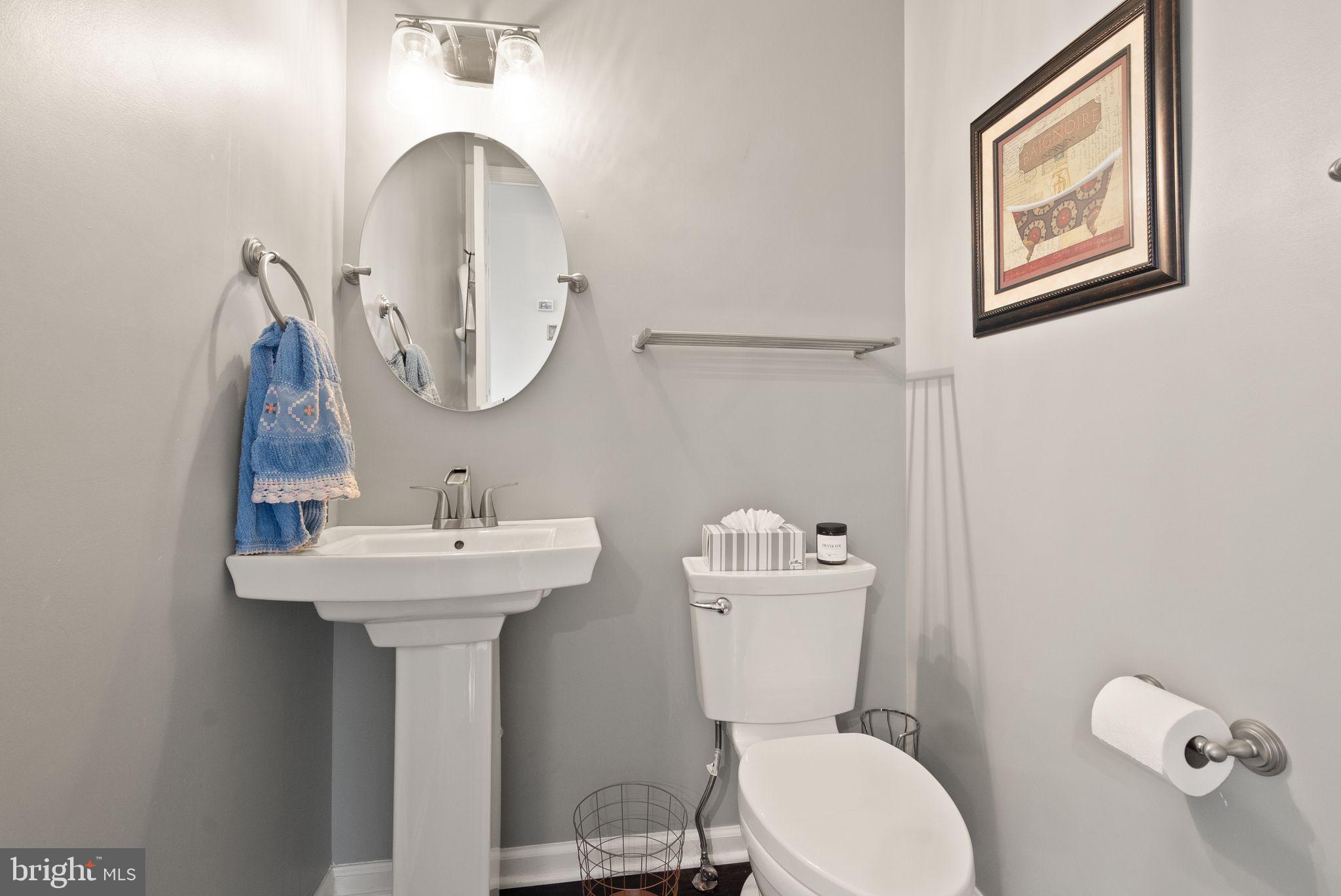 TURNBERRY MEWS - Residential