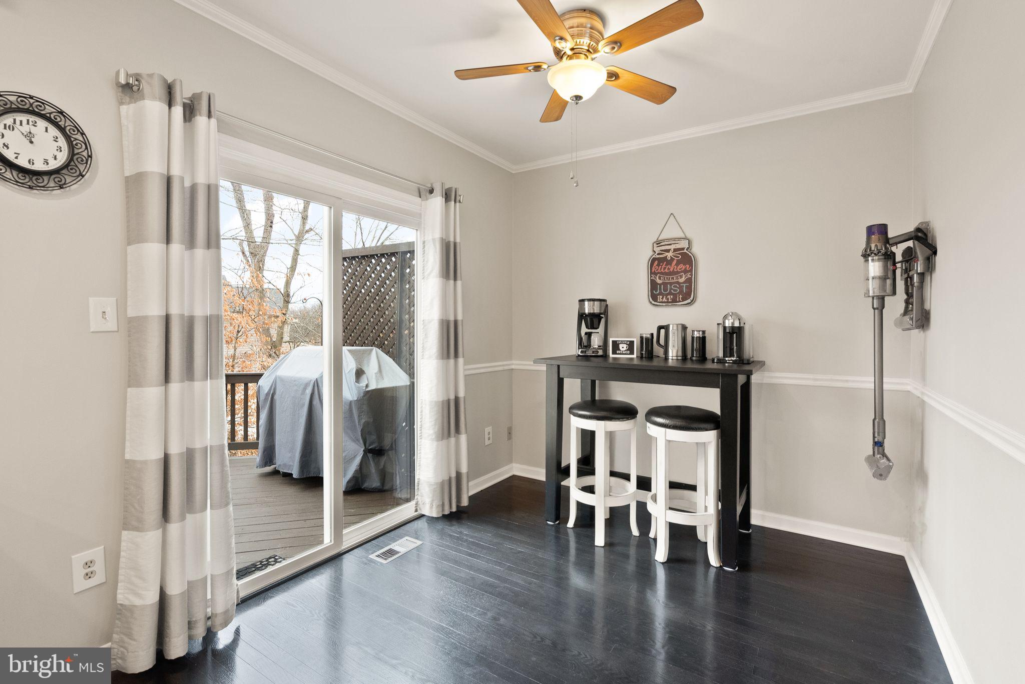 TURNBERRY MEWS - Residential