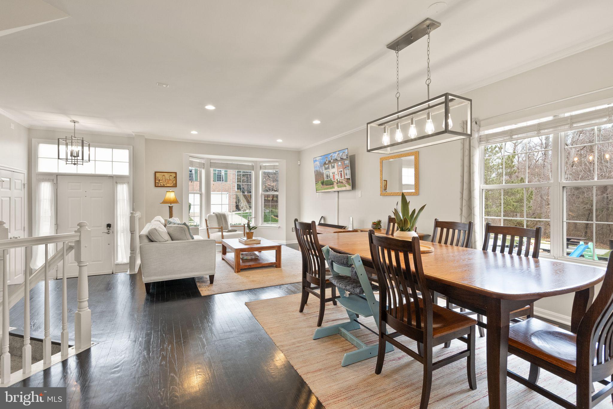 TURNBERRY MEWS - Residential