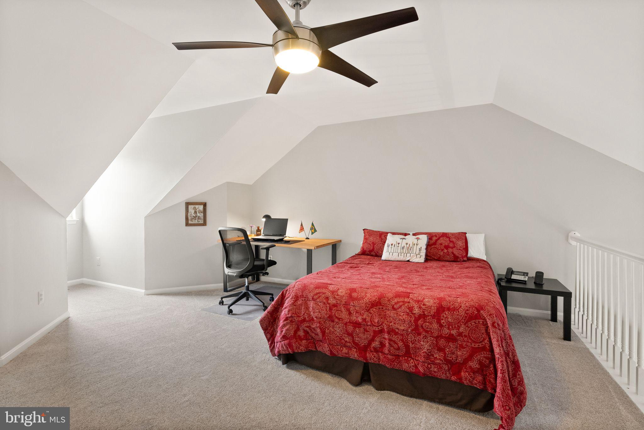 TURNBERRY MEWS - Residential