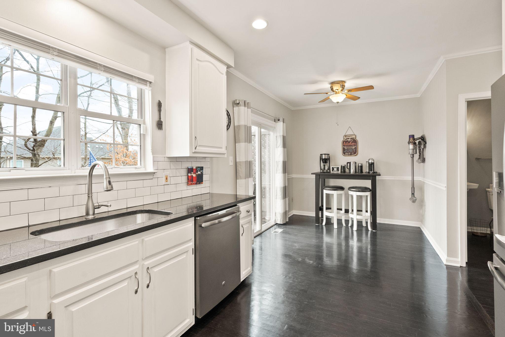 TURNBERRY MEWS - Residential