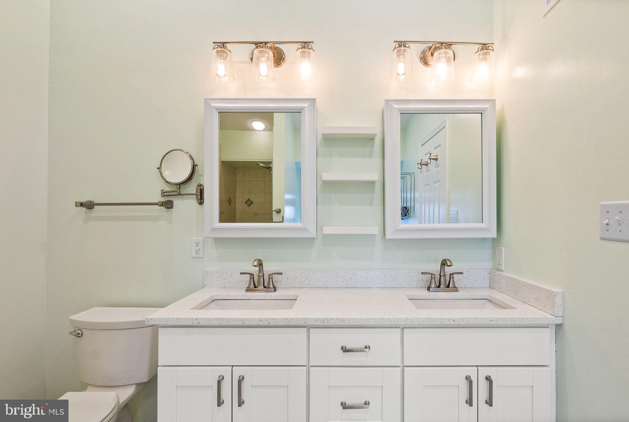 TURNBERRY MEWS - Residential