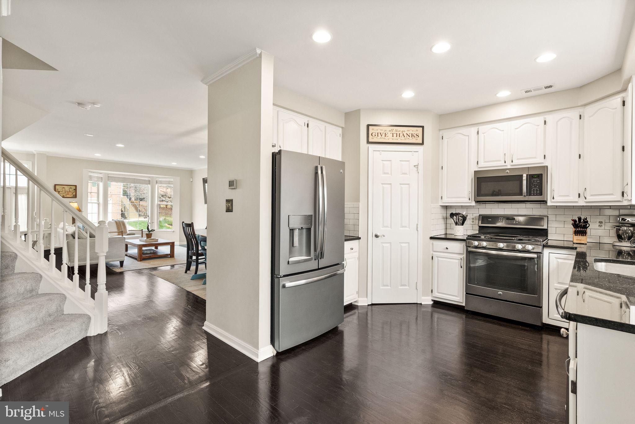 TURNBERRY MEWS - Residential