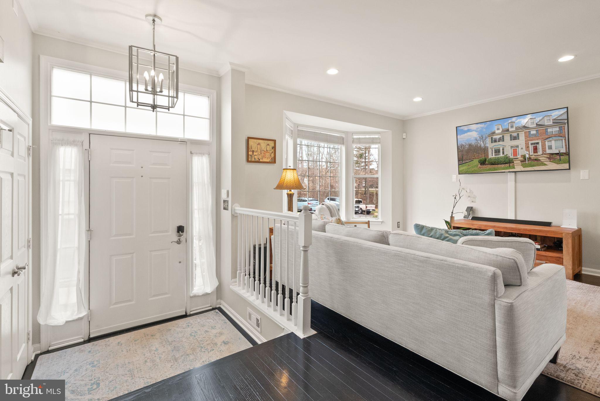 TURNBERRY MEWS - Residential