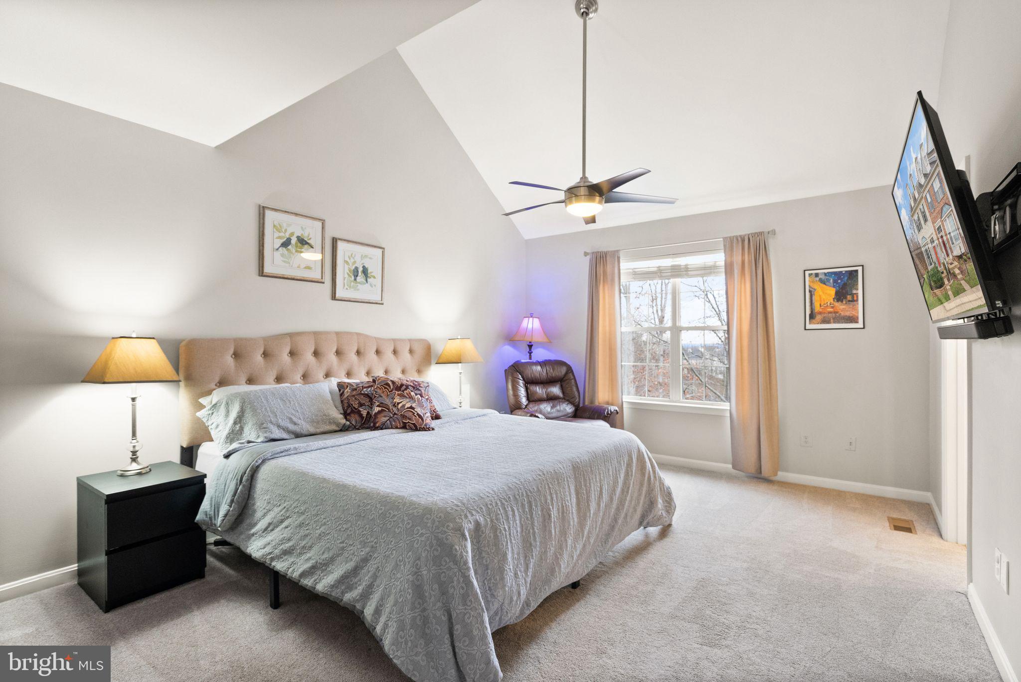 TURNBERRY MEWS - Residential