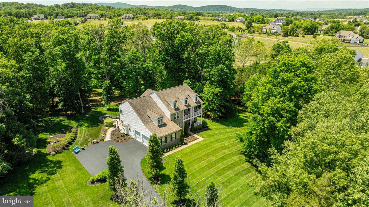 CREIGHTON FARMS - Residential