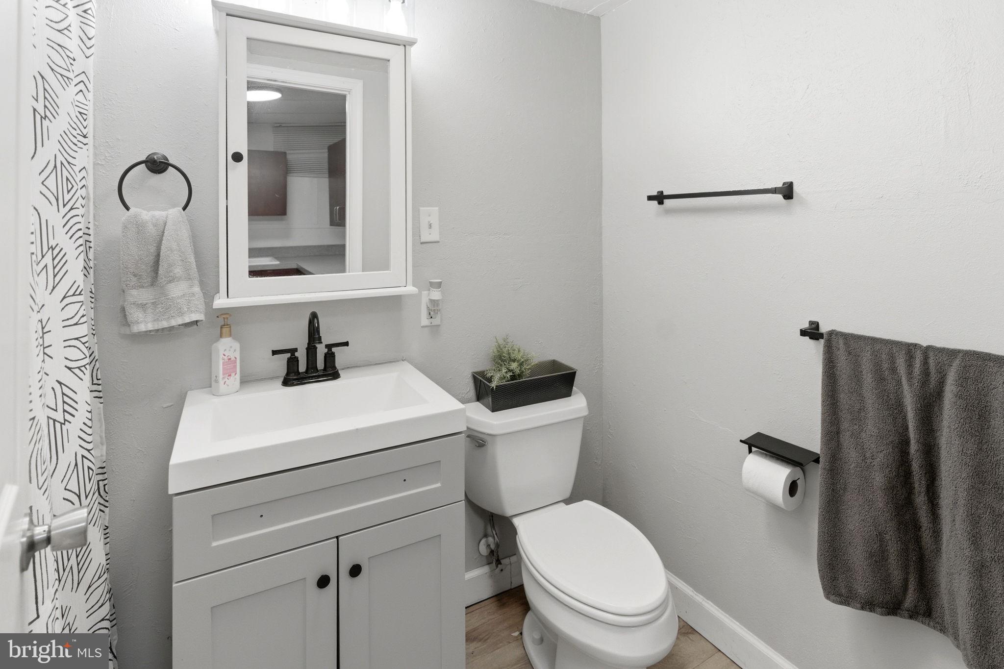 OPEQUON MEADOWS - Residential