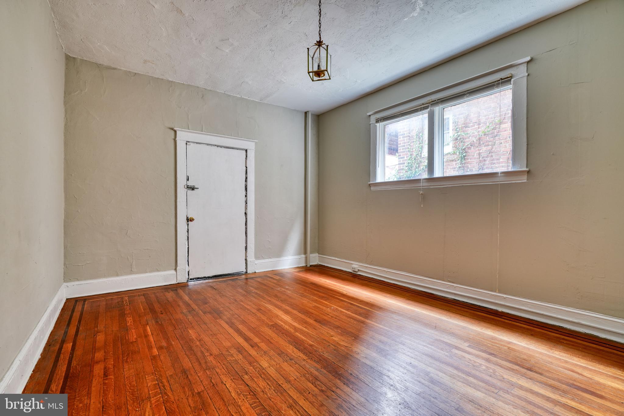 RESERVOIR HILL - Residential Income