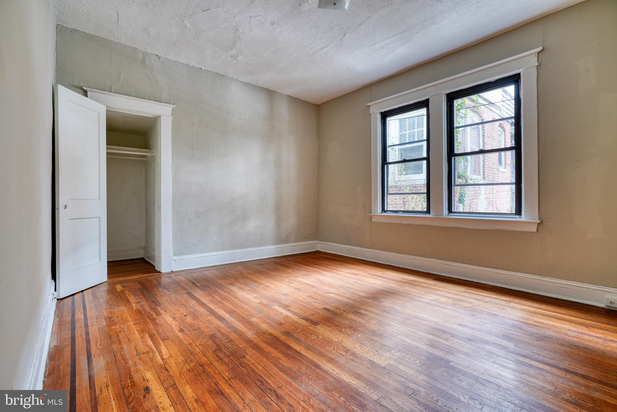 RESERVOIR HILL - Residential Income