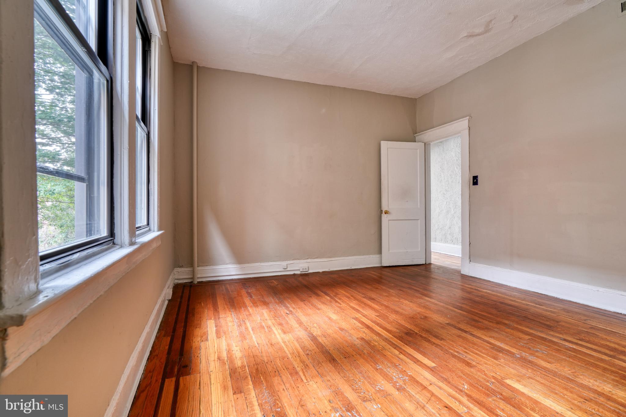 RESERVOIR HILL - Residential Income