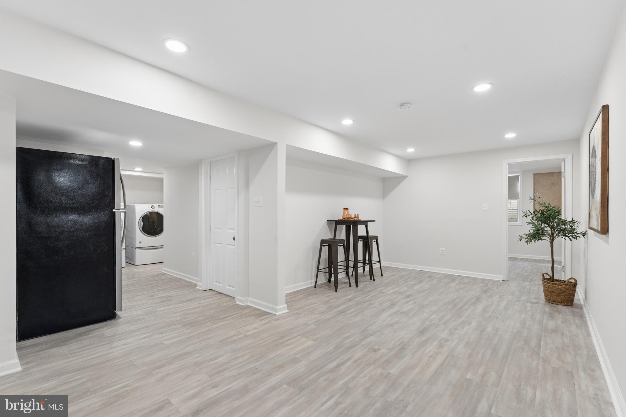 POPLAR TREE - Residential