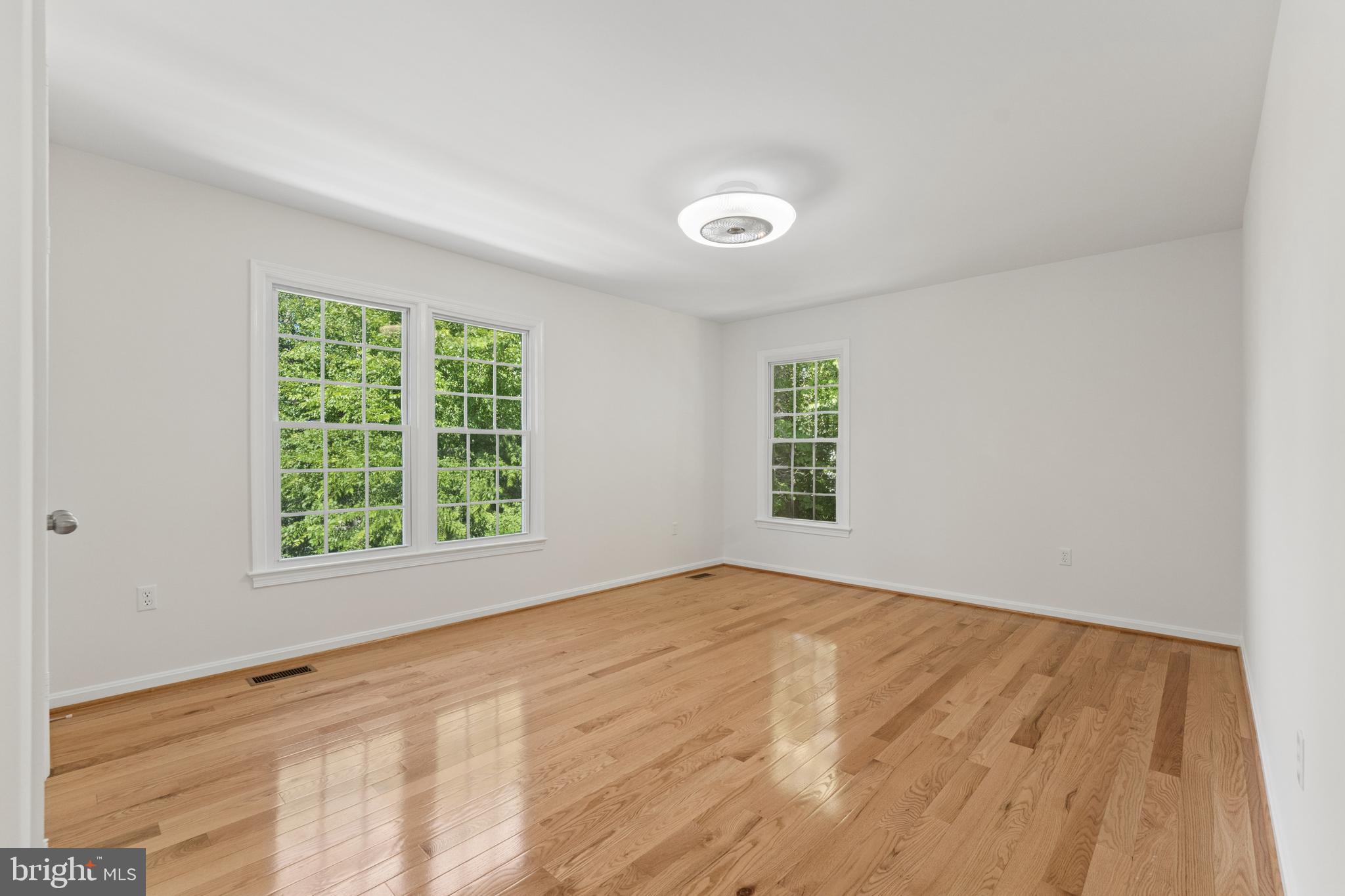 POPLAR TREE - Residential