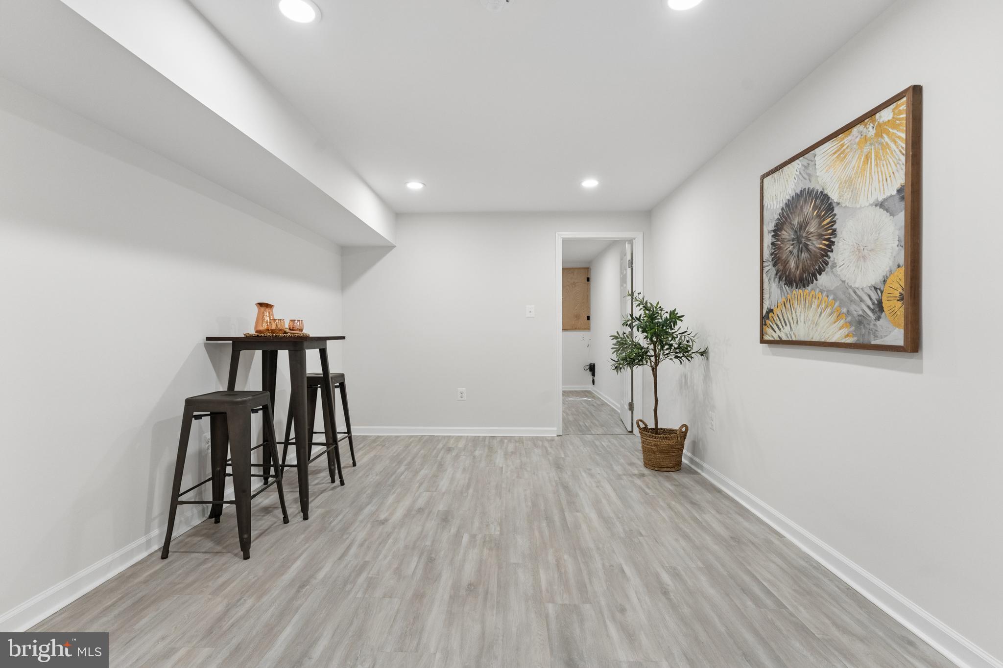 POPLAR TREE - Residential