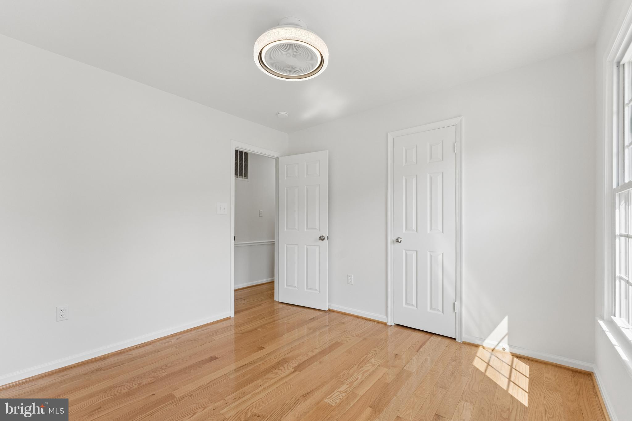 POPLAR TREE - Residential