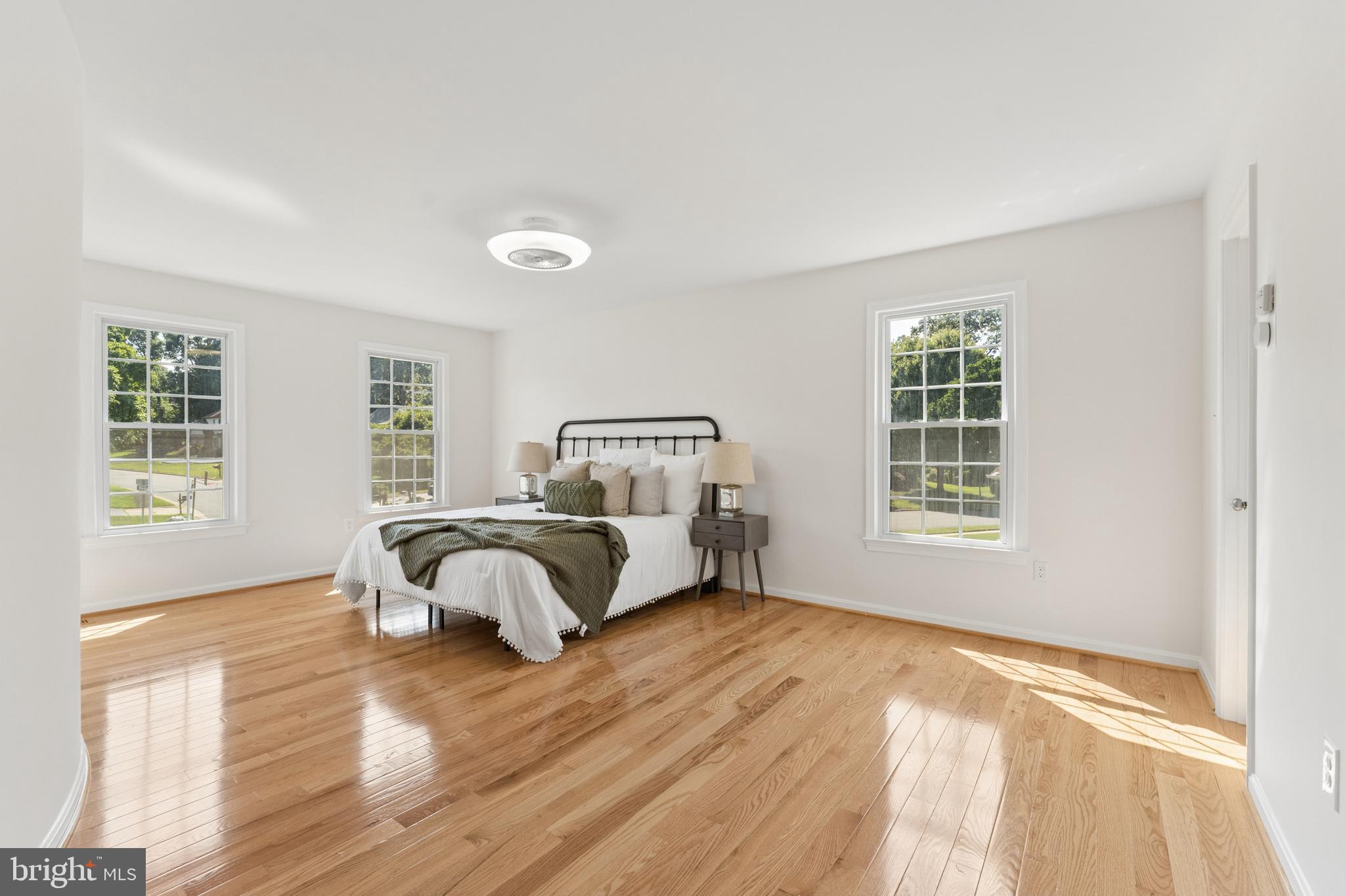 POPLAR TREE - Residential