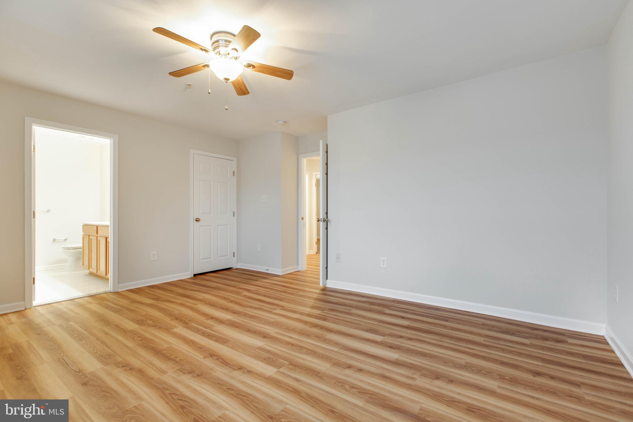 VILLAGES OF DORCHESTER - Residential Lease