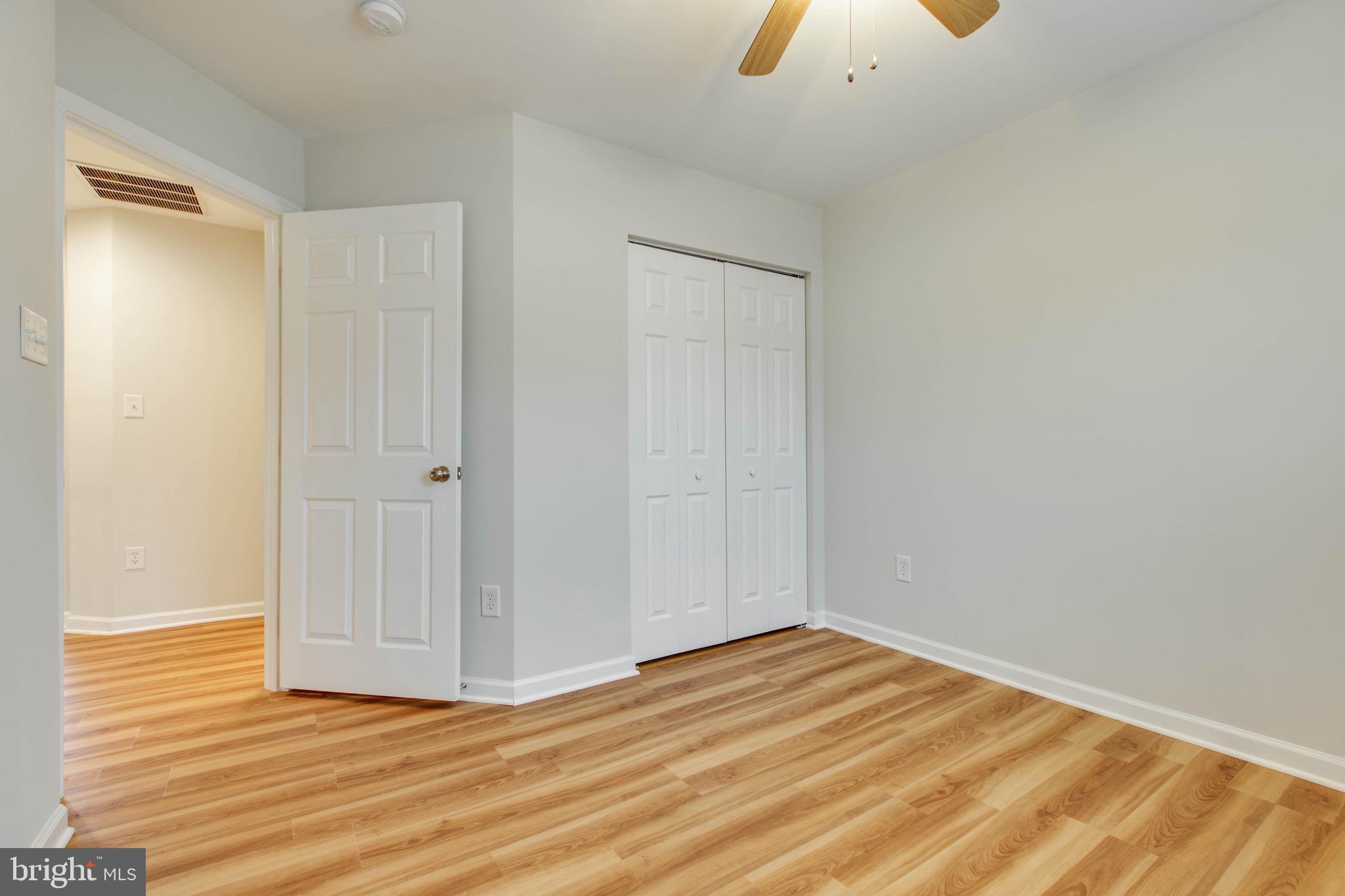 VILLAGES OF DORCHESTER - Residential Lease