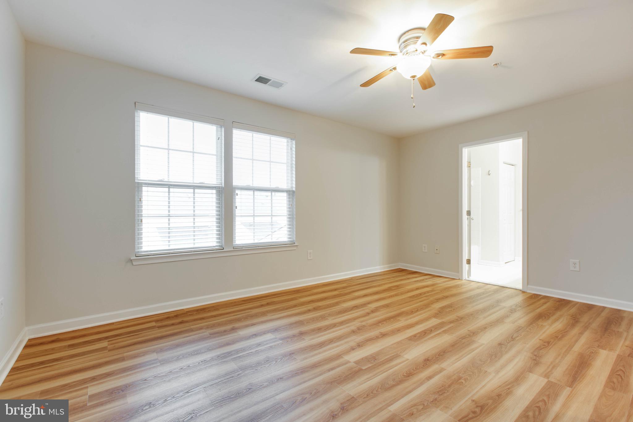 VILLAGES OF DORCHESTER - Residential Lease