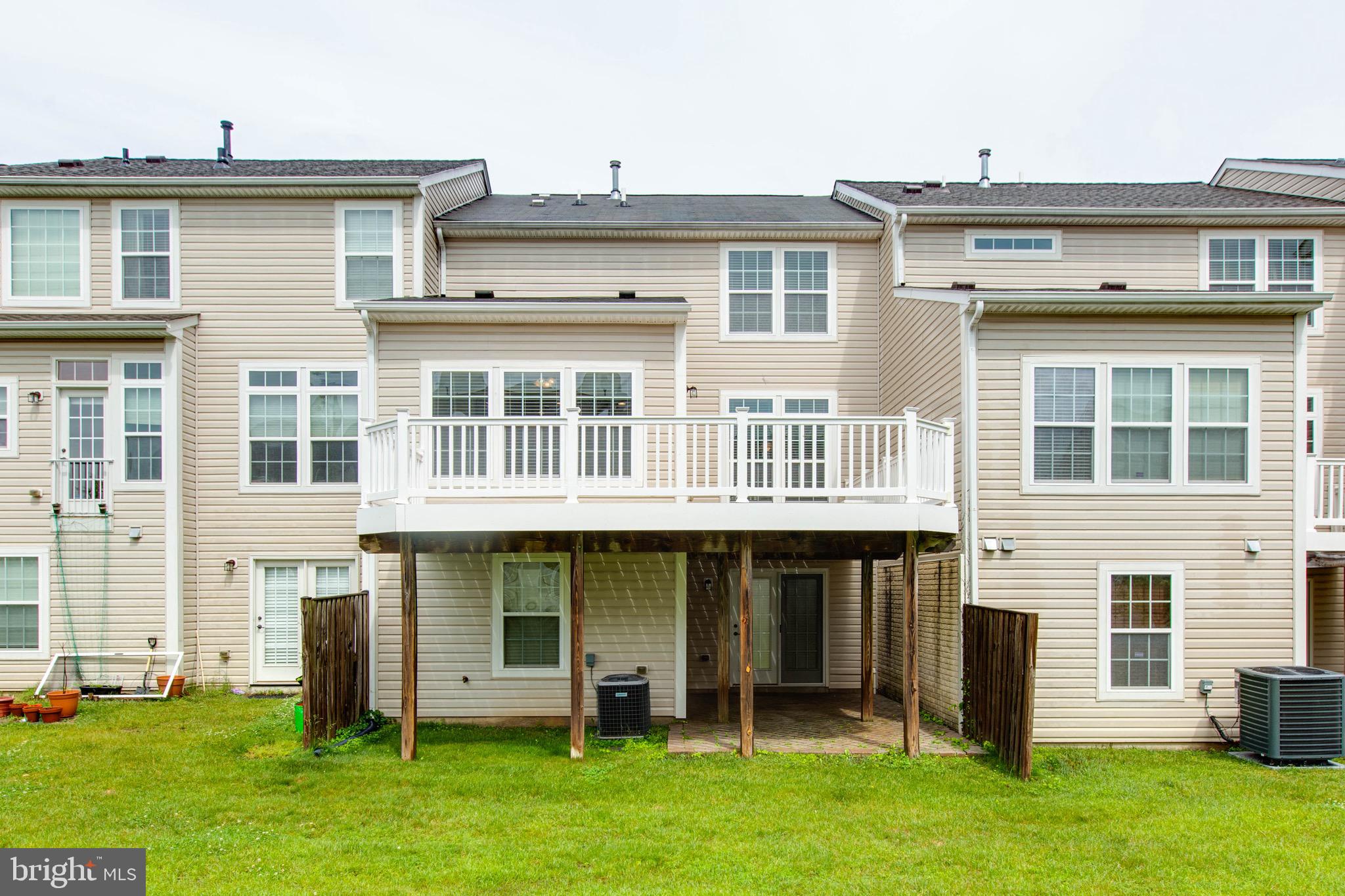 VILLAGES OF DORCHESTER - Residential Lease