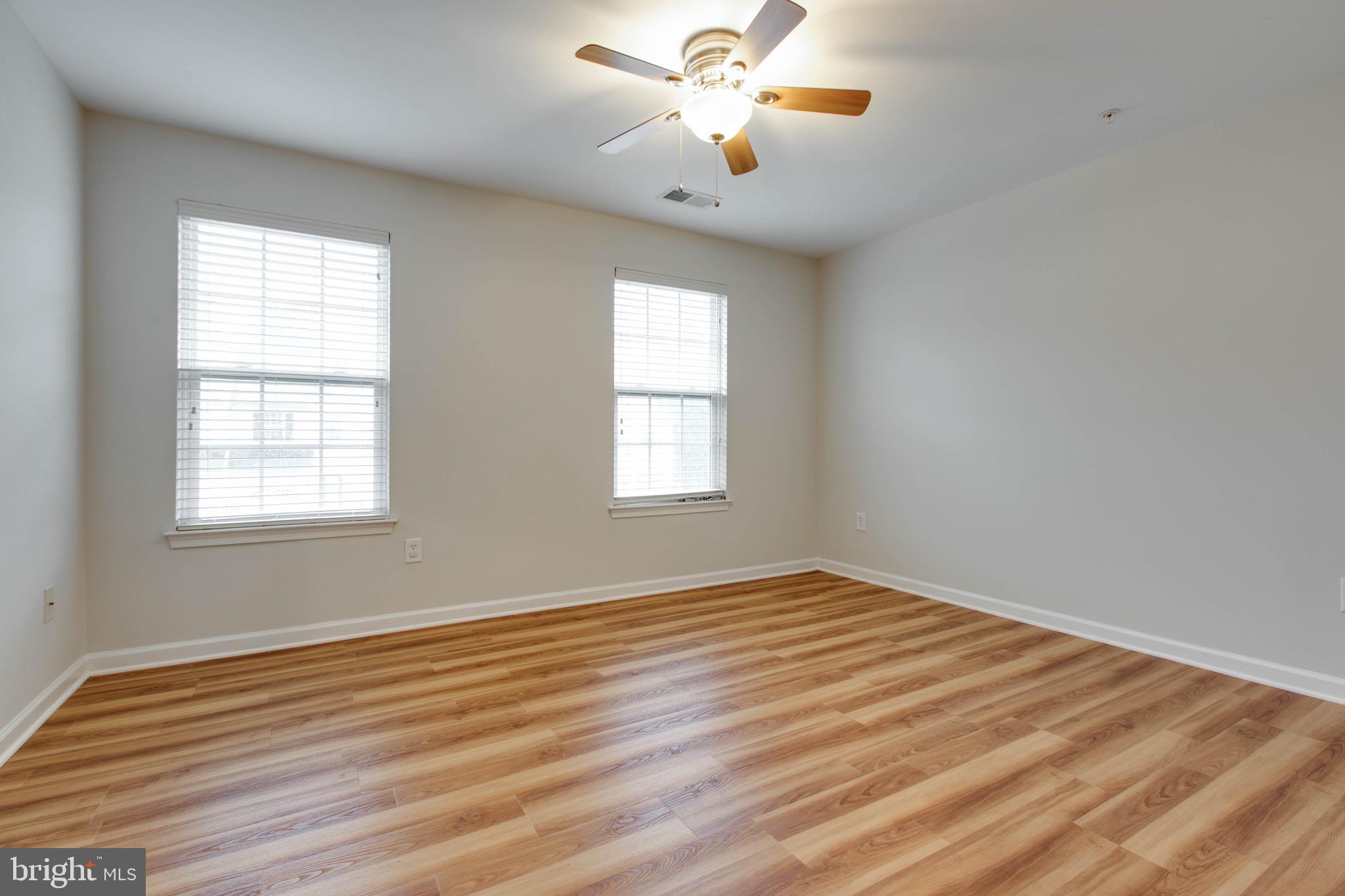 VILLAGES OF DORCHESTER - Residential Lease