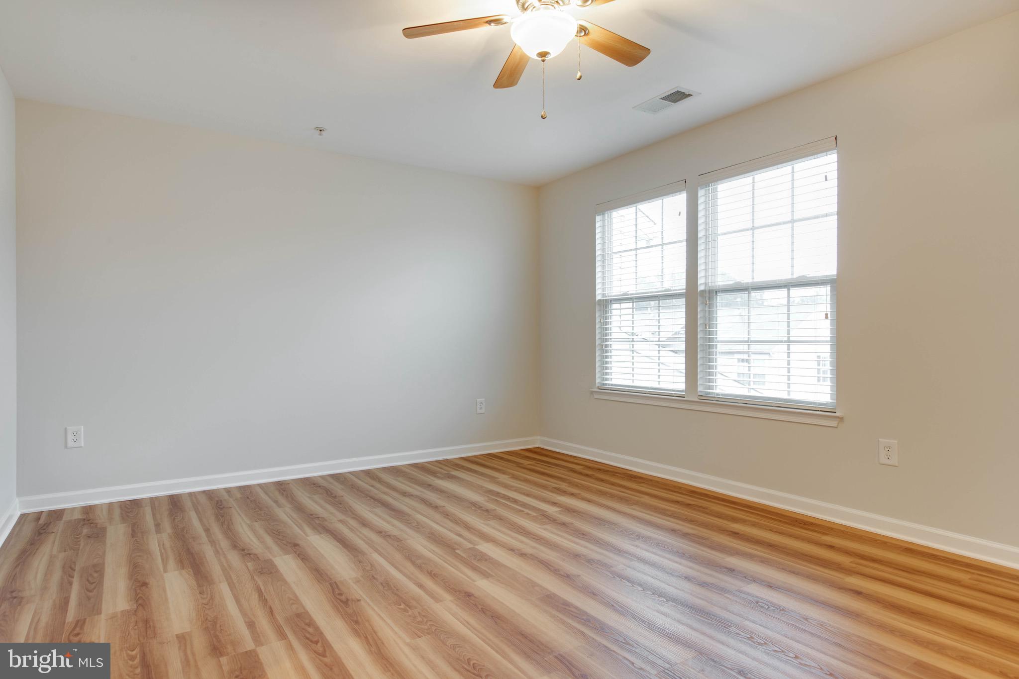 VILLAGES OF DORCHESTER - Residential Lease
