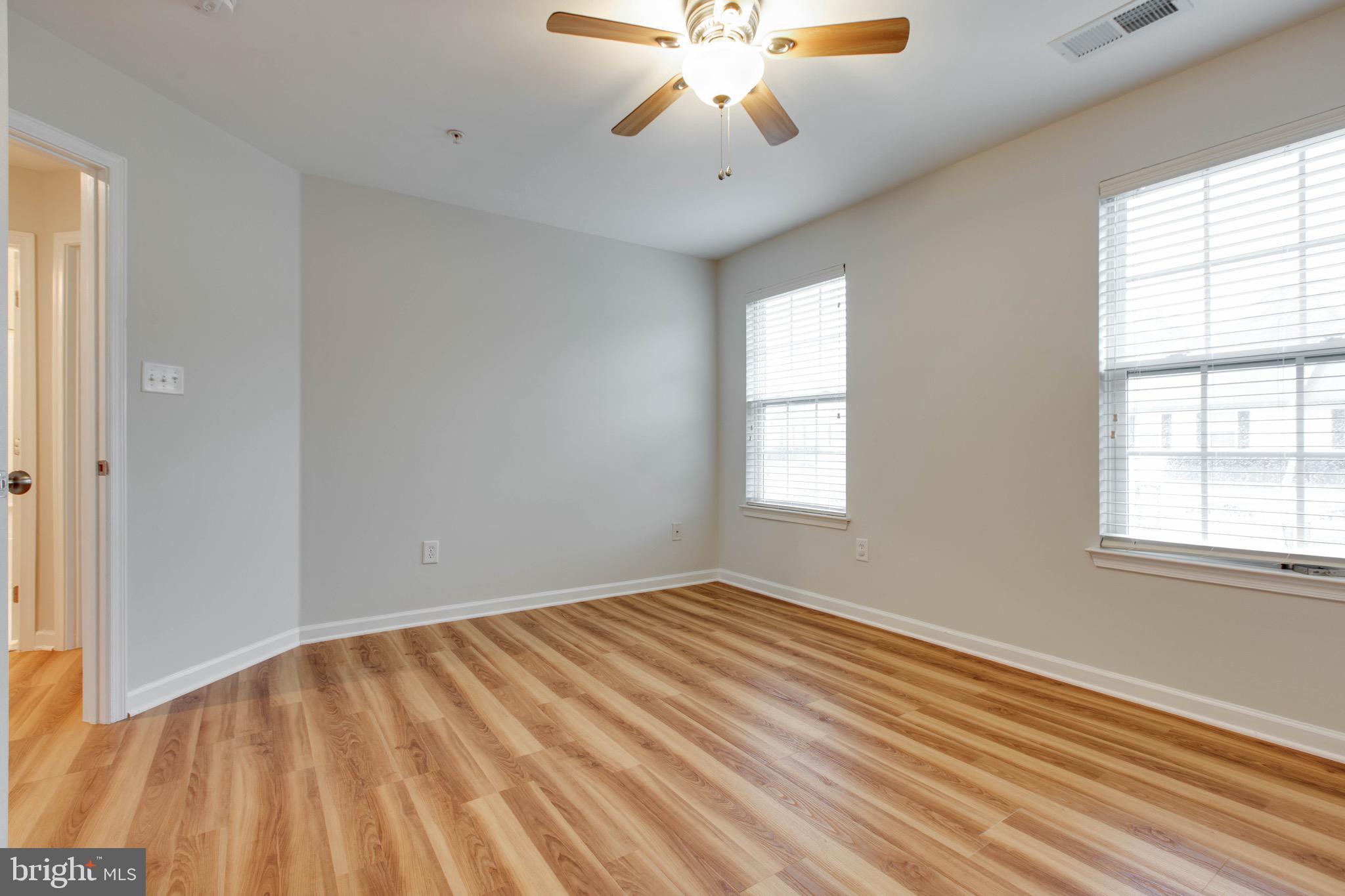 VILLAGES OF DORCHESTER - Residential Lease