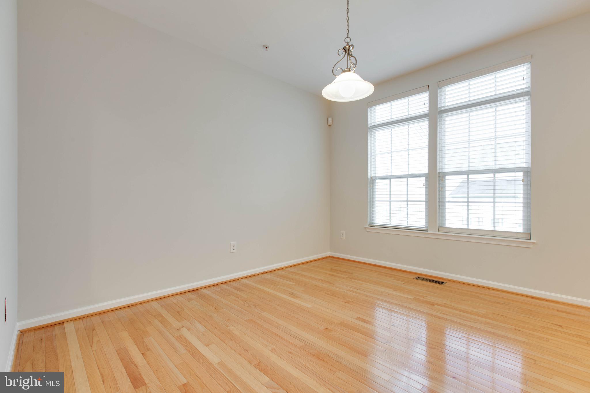 VILLAGES OF DORCHESTER - Residential Lease