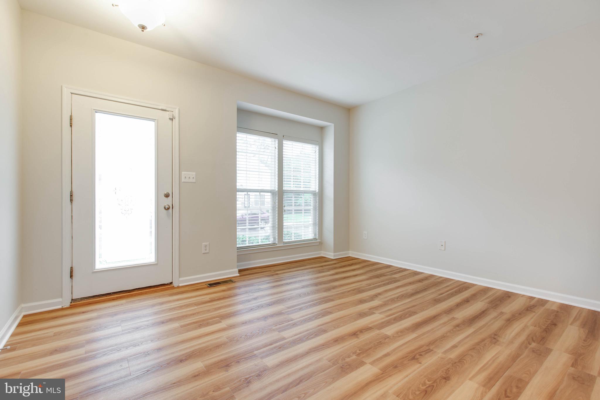 VILLAGES OF DORCHESTER - Residential Lease
