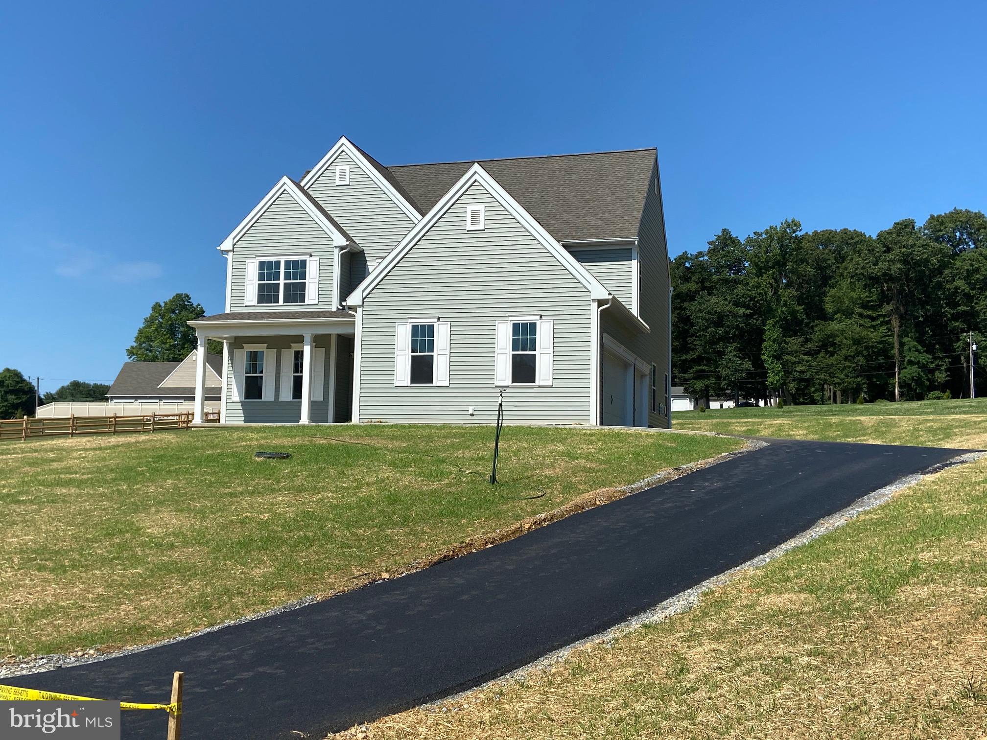 EDEN FARM - Residential