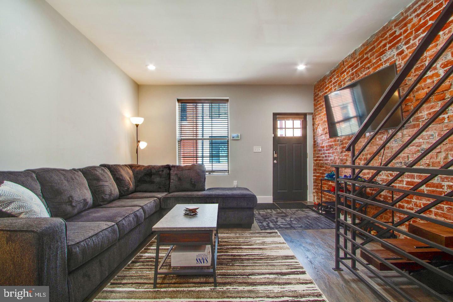 GRAYS FERRY - Residential