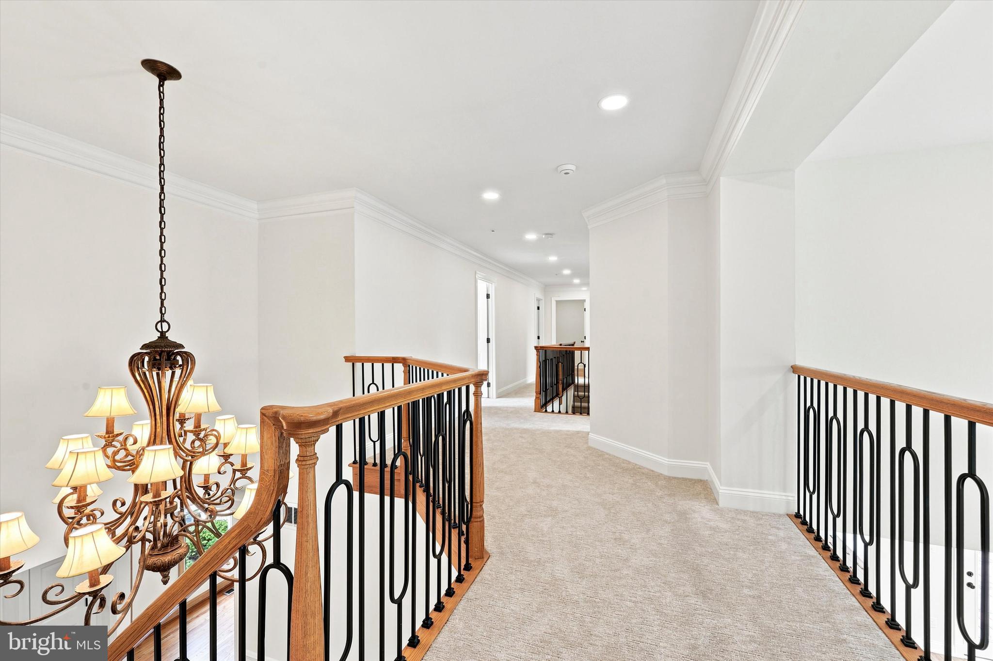 SPRINGTON PT ESTS - Residential