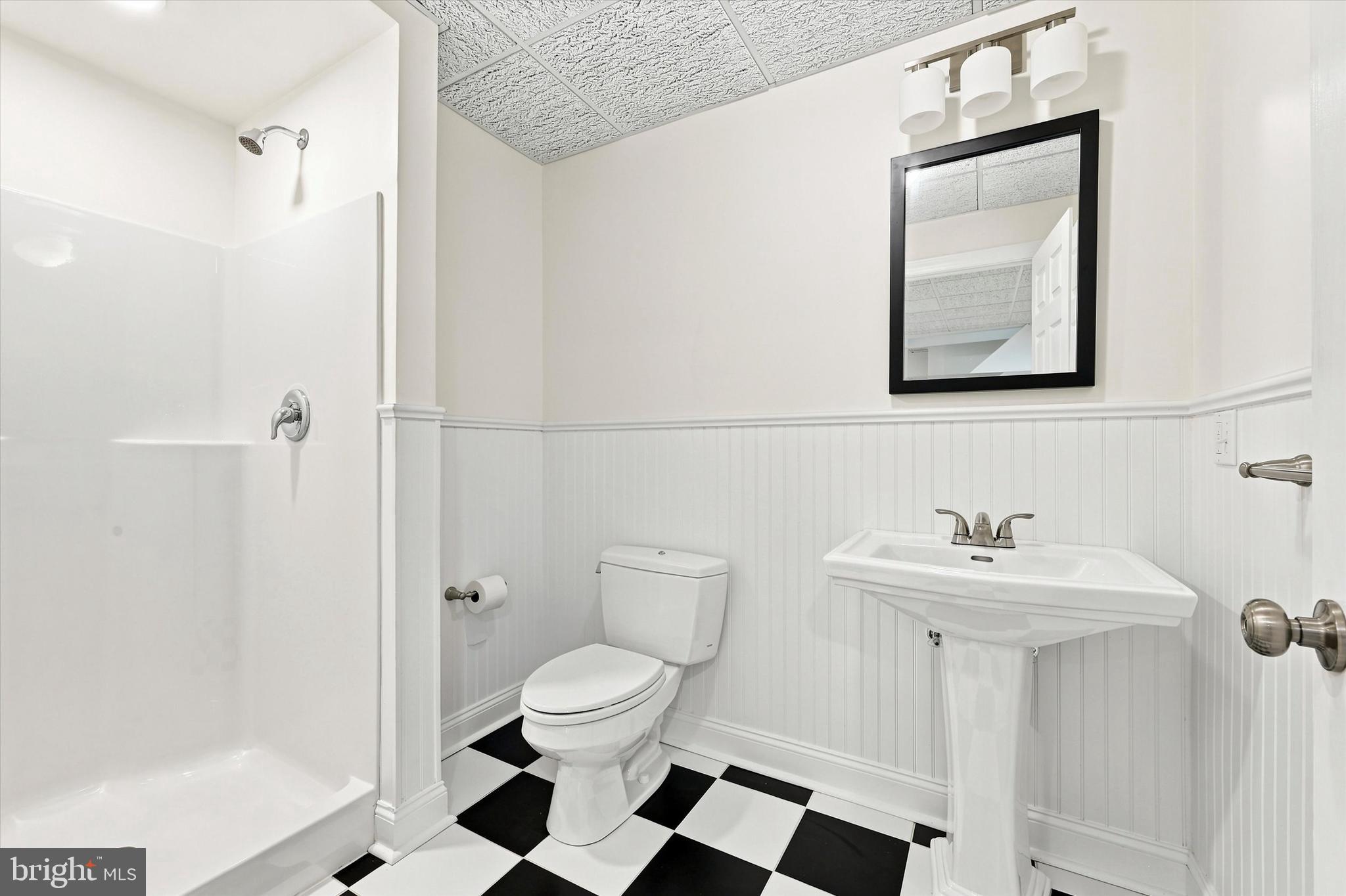 SPRINGTON PT ESTS - Residential