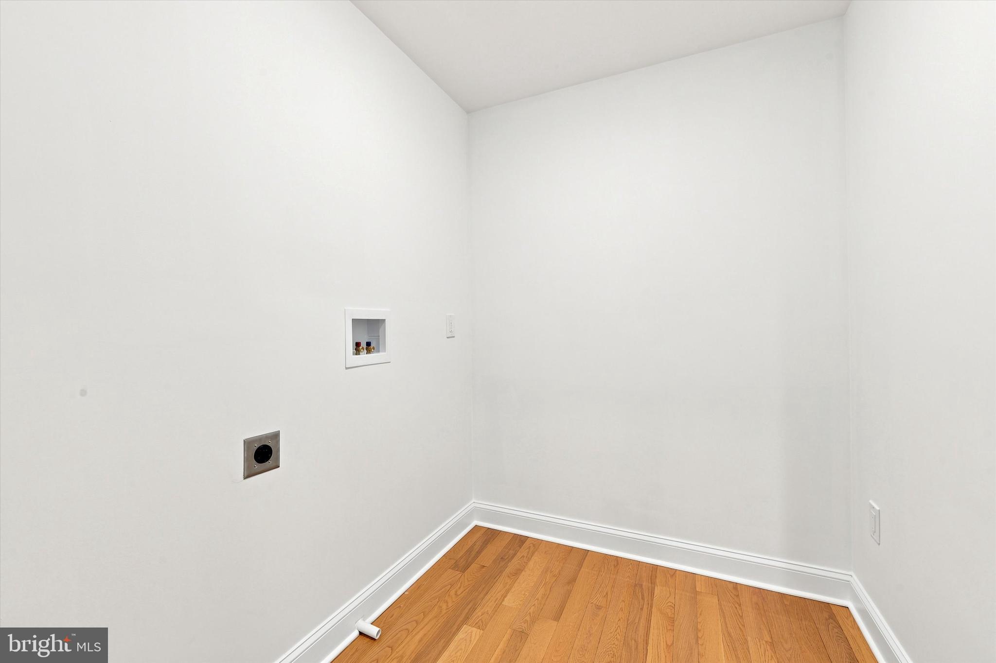 SPRINGTON PT ESTS - Residential