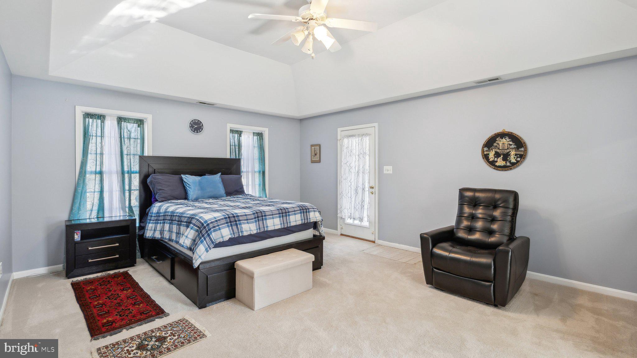 MEADOWBROOK WOODS - Residential