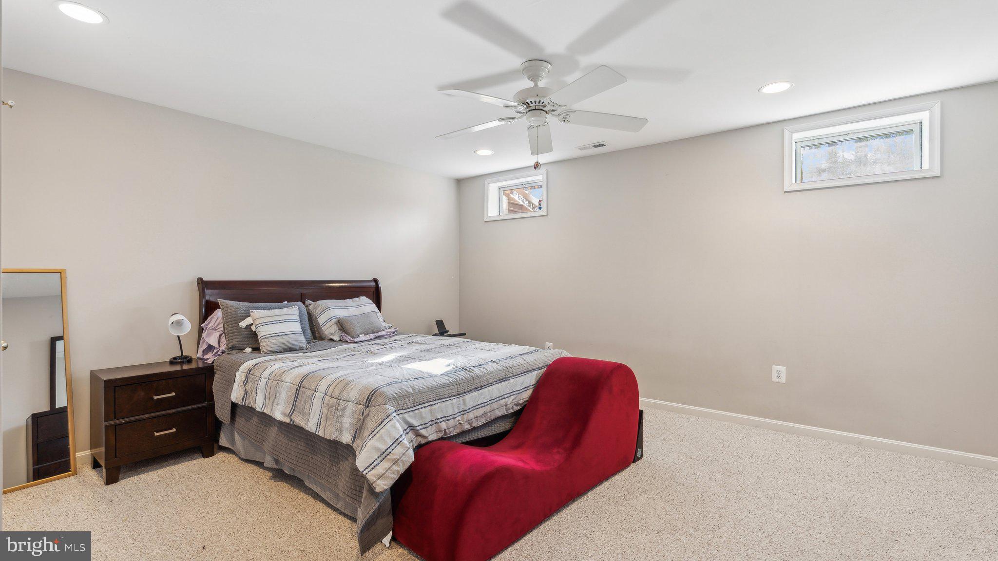 MEADOWBROOK WOODS - Residential