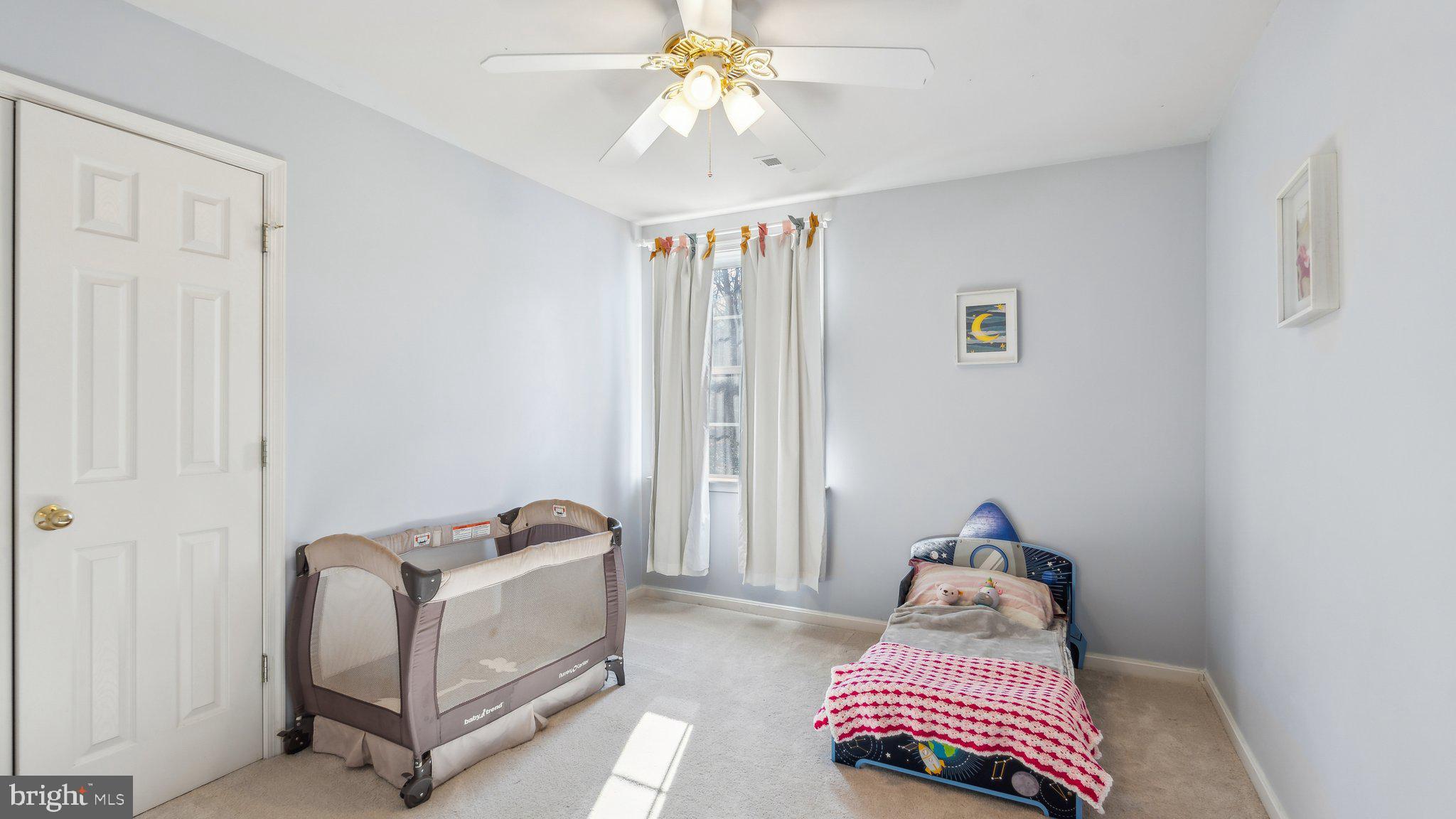 MEADOWBROOK WOODS - Residential