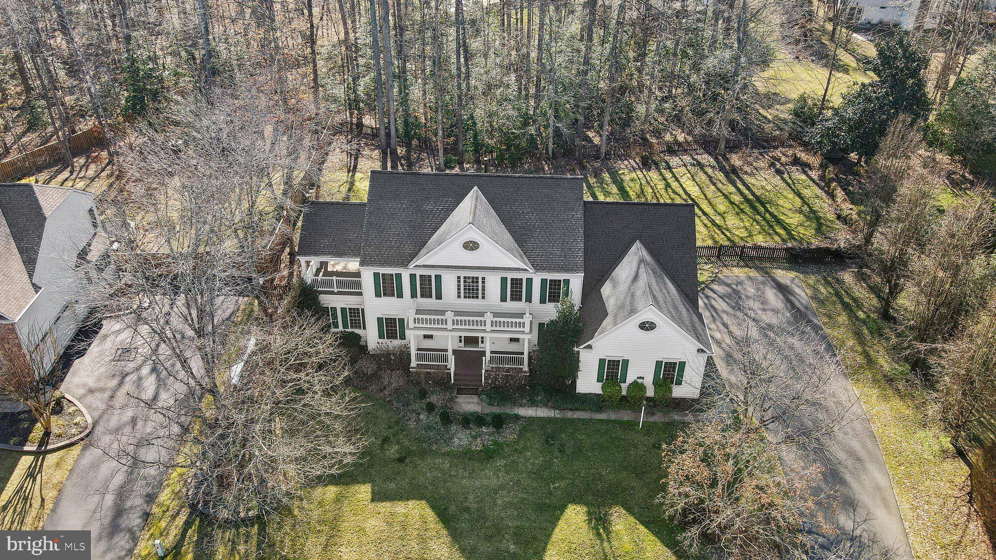 MEADOWBROOK WOODS - Residential