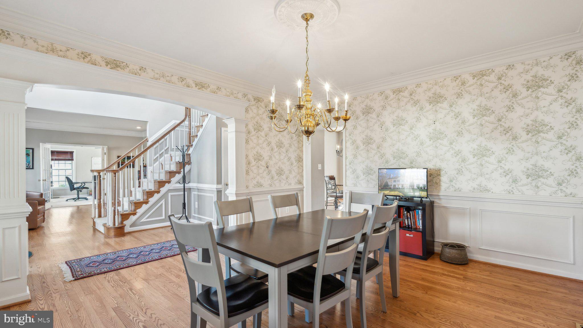 MEADOWBROOK WOODS - Residential
