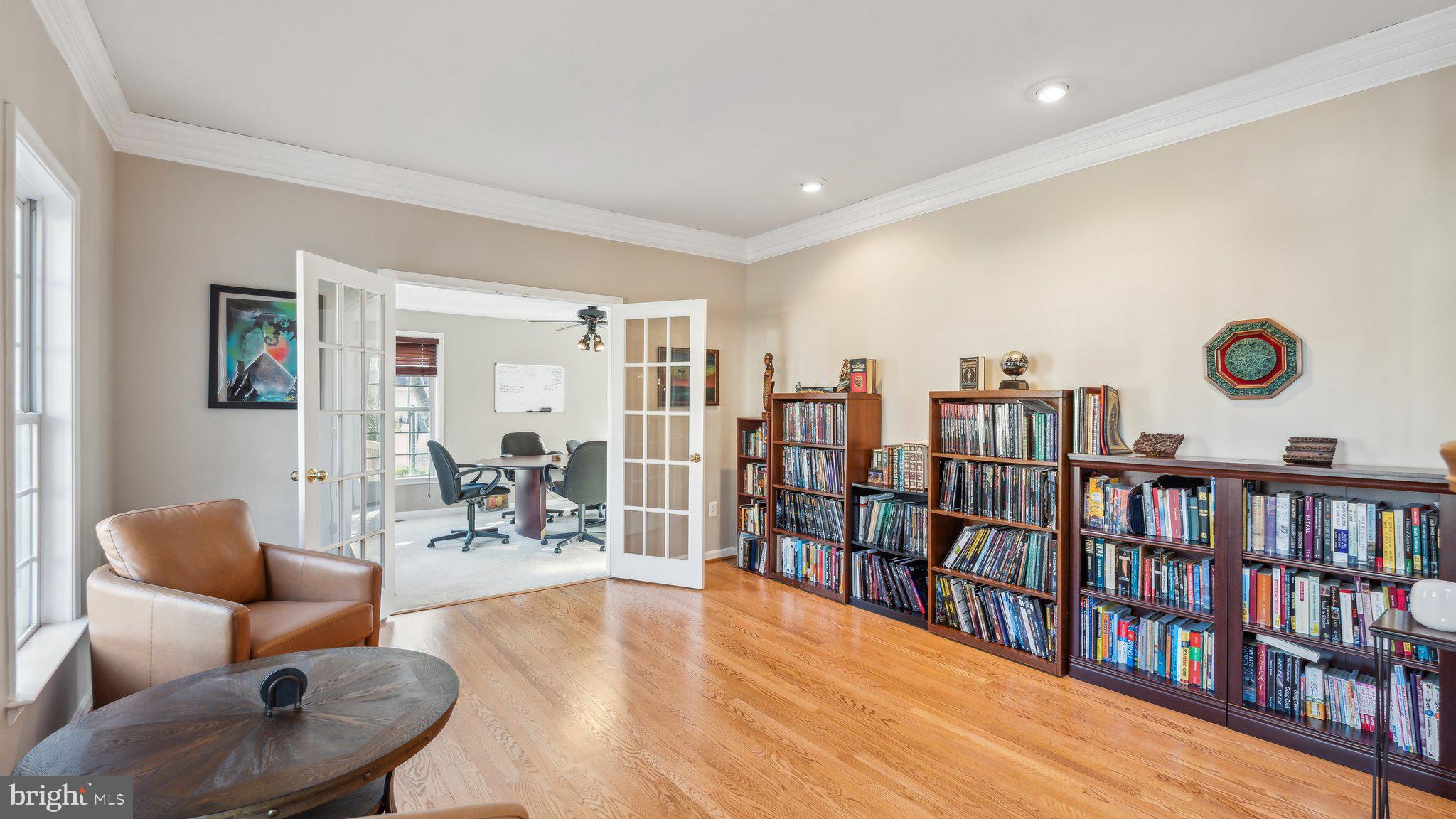 MEADOWBROOK WOODS - Residential