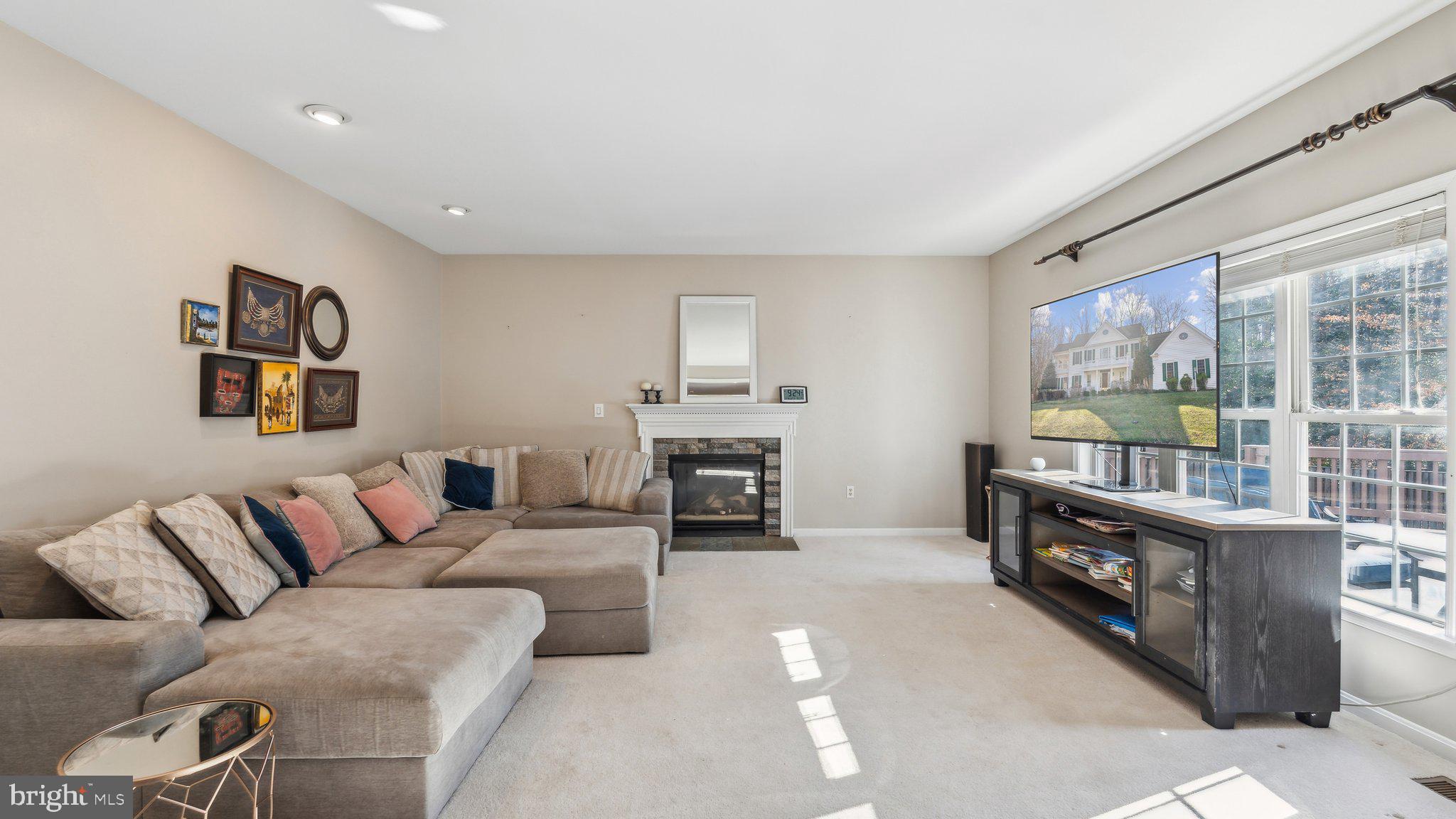 MEADOWBROOK WOODS - Residential