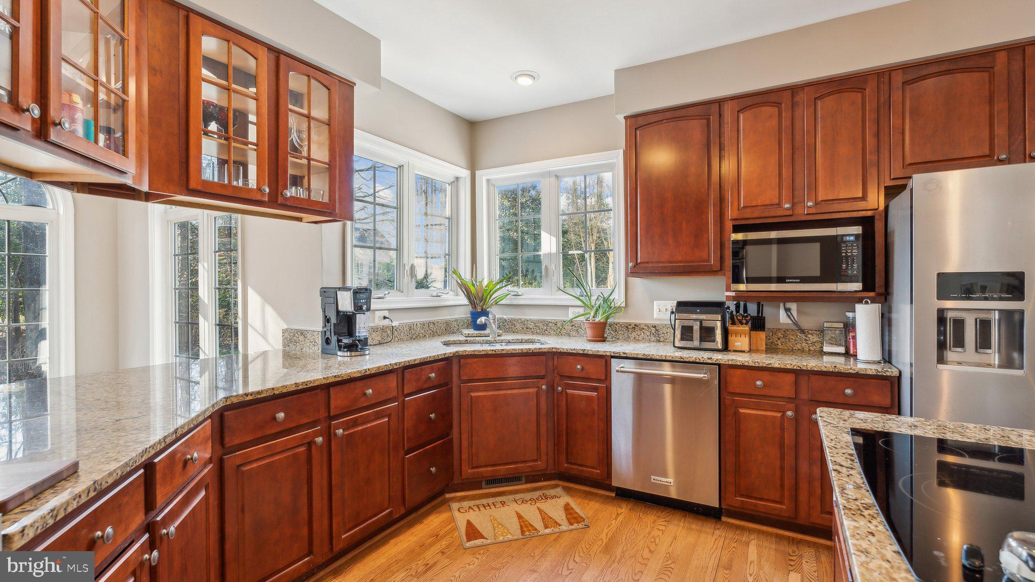 MEADOWBROOK WOODS - Residential