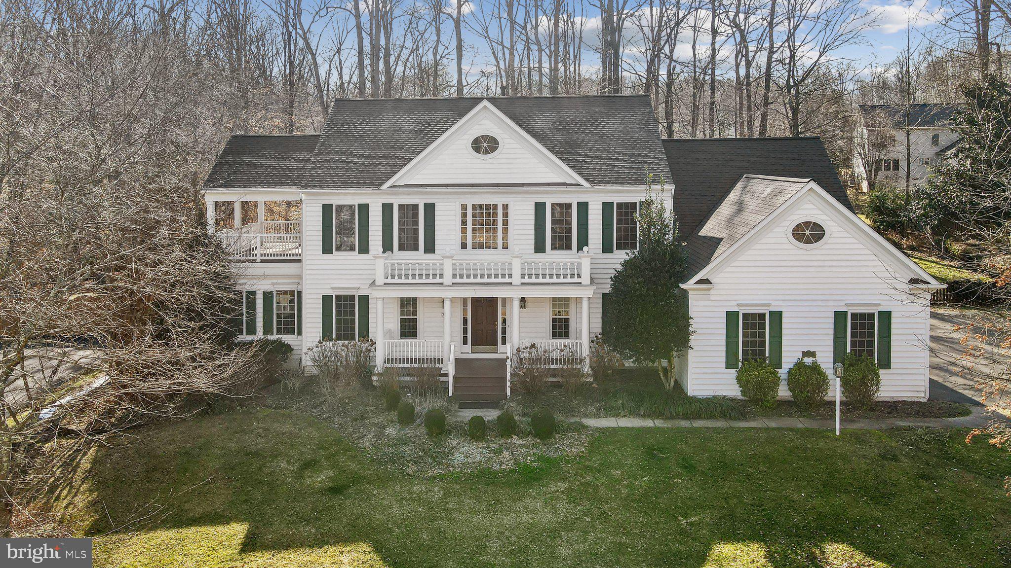 MEADOWBROOK WOODS - Residential