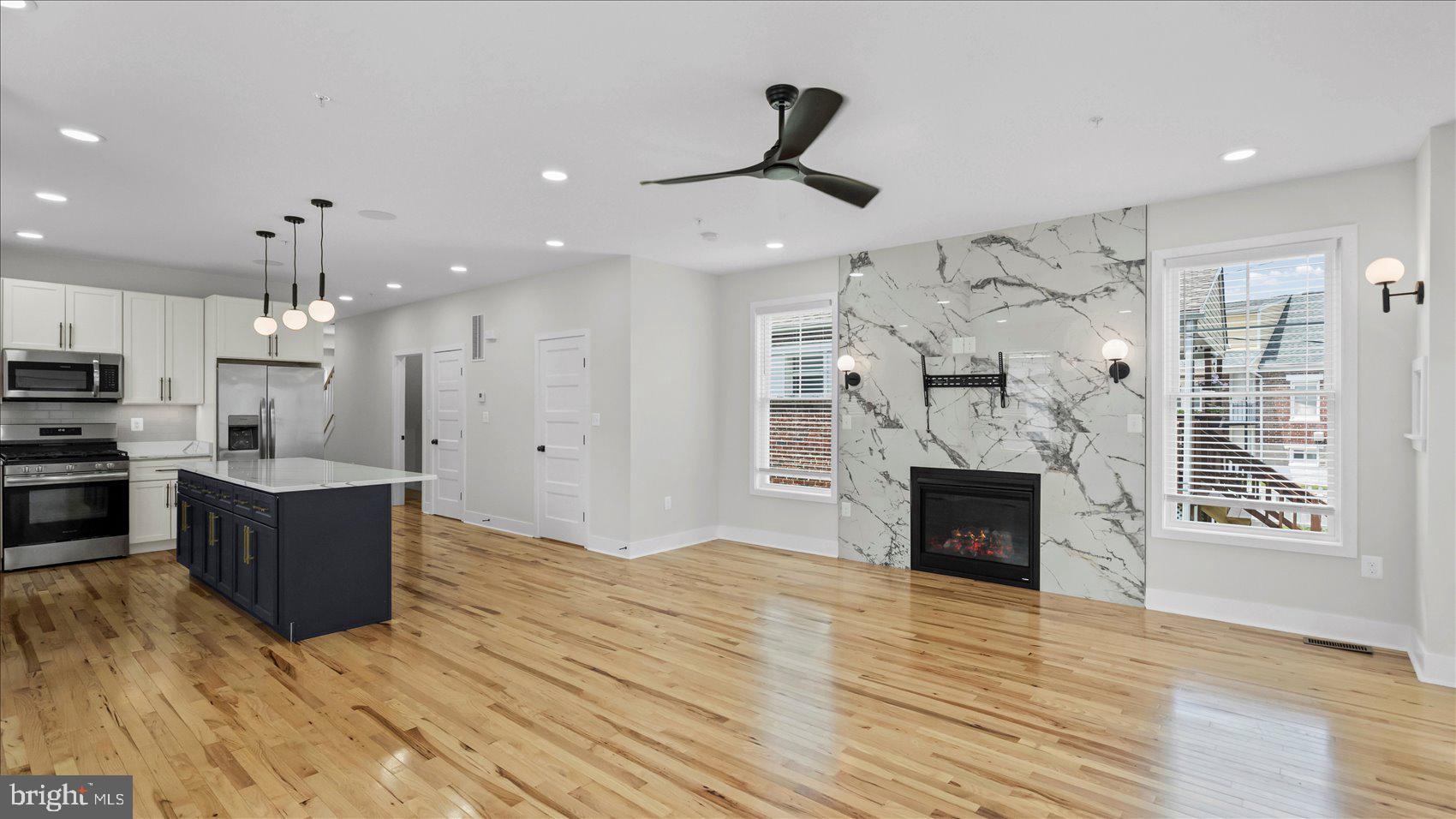 PARKVILLE HEIGHTS - Residential