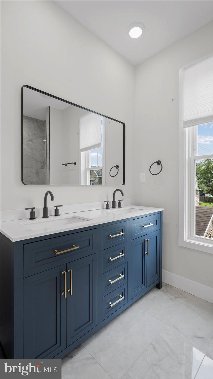 PARKVILLE HEIGHTS - Residential