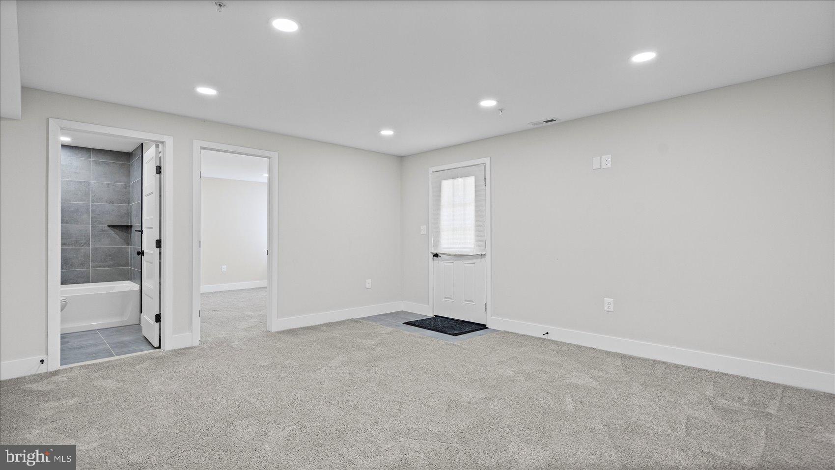 PARKVILLE HEIGHTS - Residential