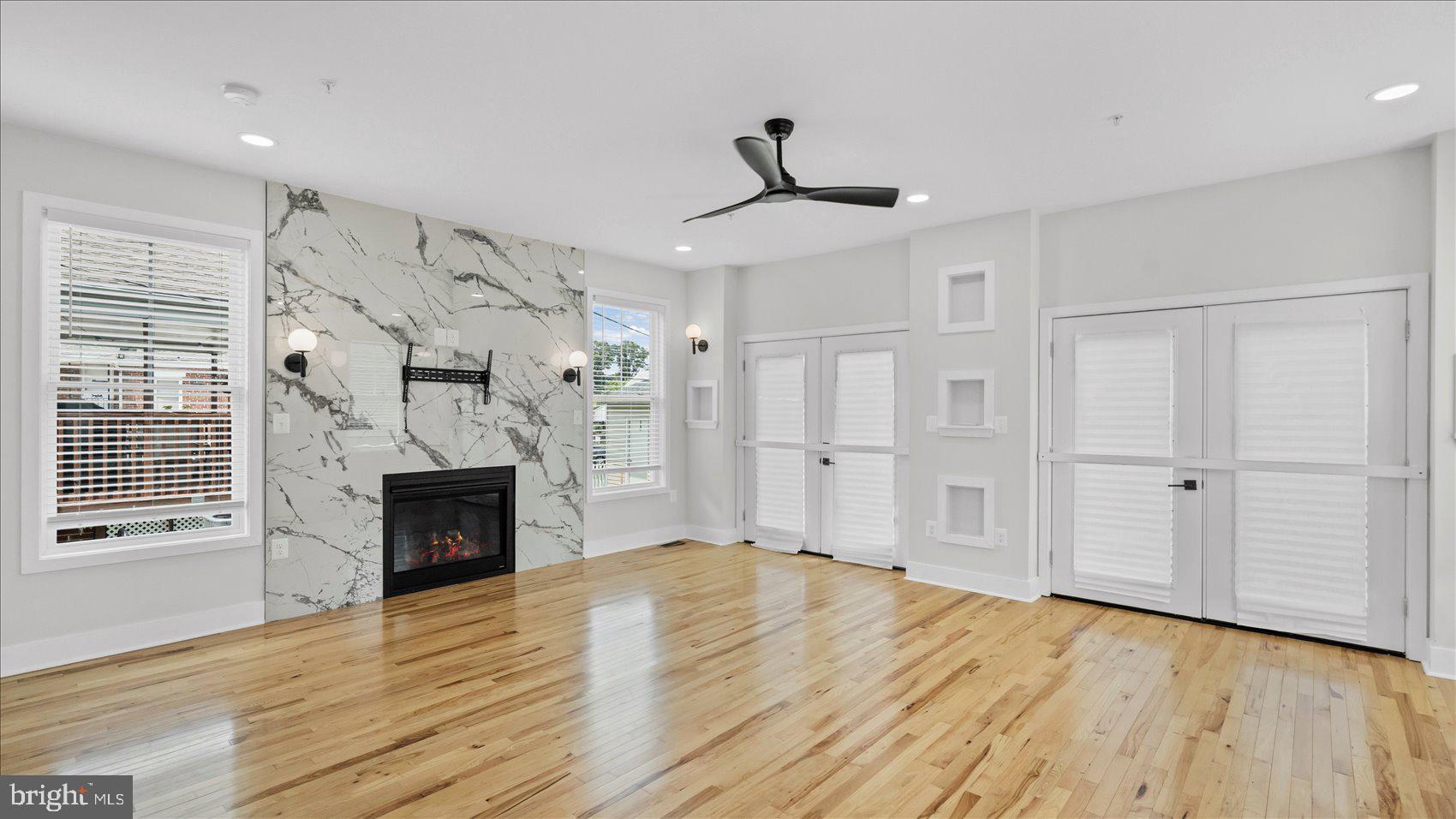 PARKVILLE HEIGHTS - Residential
