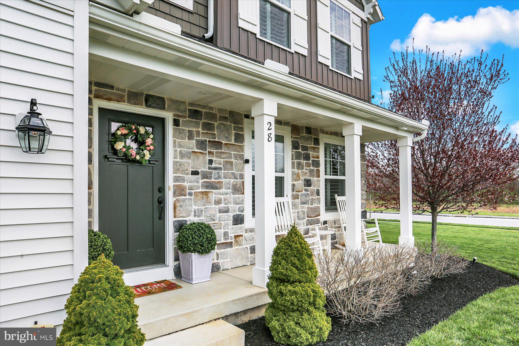 MEADOWBROOK FARMS - Residential